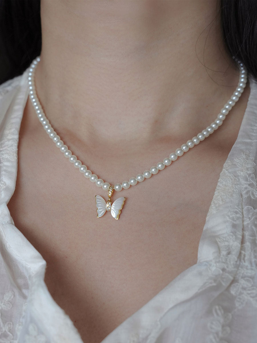 Butterfly Pearl Pendant Necklace